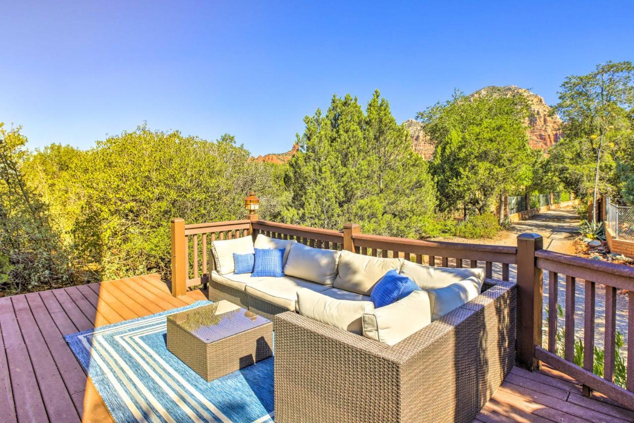 Bright Sedona Home With Deck And Mountain Views! Bagian luar foto