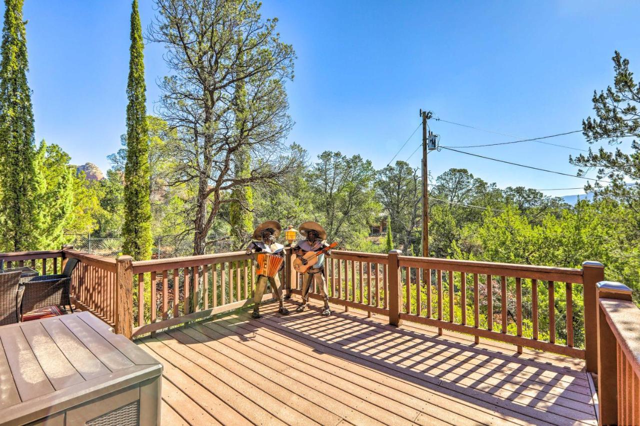 Bright Sedona Home With Deck And Mountain Views! Bagian luar foto