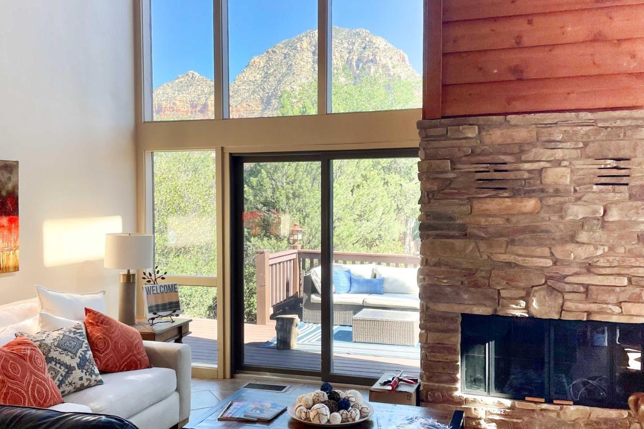 Bright Sedona Home With Deck And Mountain Views! Bagian luar foto