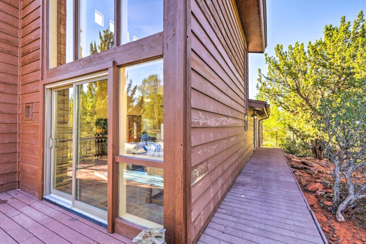 Bright Sedona Home With Deck And Mountain Views! Bagian luar foto
